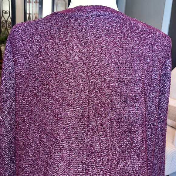 Time and Tru gorgeous purple crewneck sweater - Picture 7 of 11